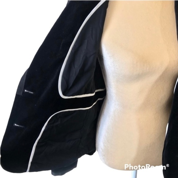 George Black Velvet Blazer - Picture 5 of 6
